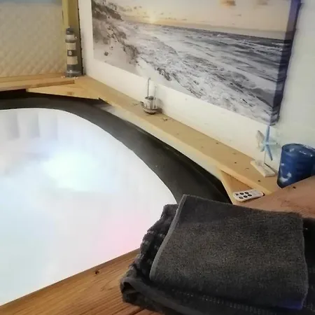 Fewo Nr2 Sahlenburg Eigener Whirlpool. Relax Fewo *